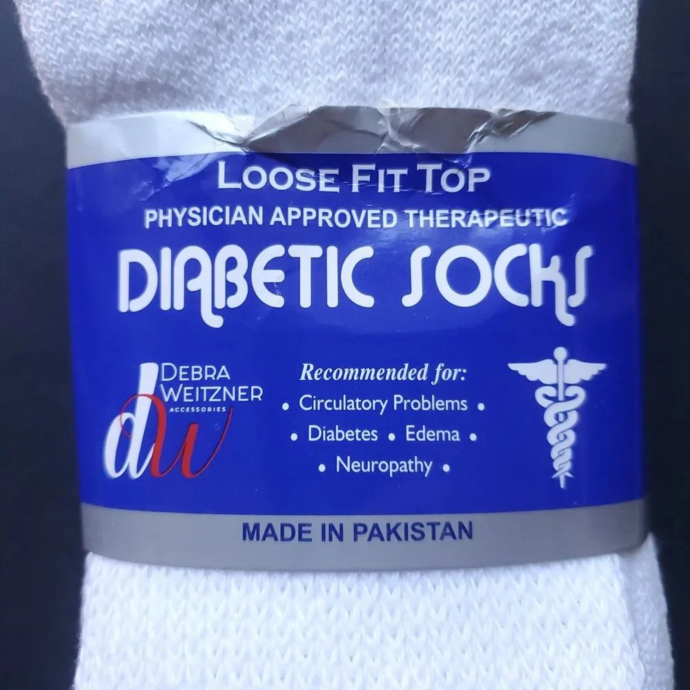 Diabetic Crew Socks White Size M 9-11 (Shoe Size 4-10) 3 Pairs NWT Loose Fit Top